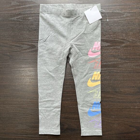 Nike Futura Stack Long Sleeve Pullover Fleece & Leggings Girls 2pc Set 4T 3-4Yrs - Picture 5 of 9